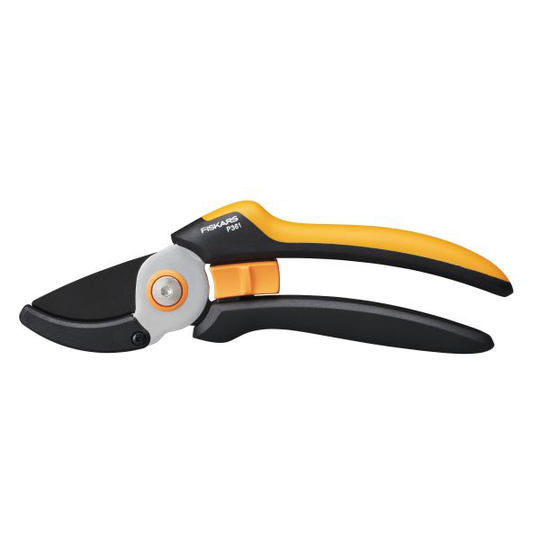 Fiskars Solid P361 Oksasakset vastakappaleella