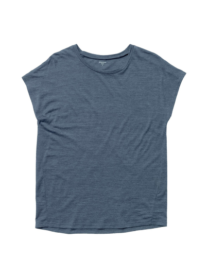 W's activist tee -paita
