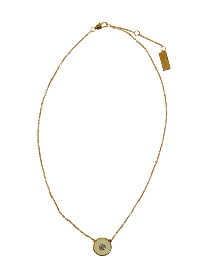 The medallion pendant -kaulakoru