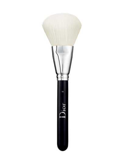 Backstage powder brush -puuterisivellin